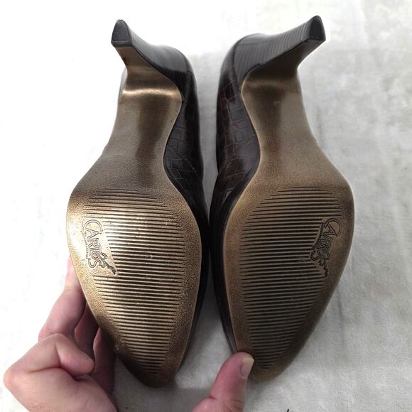 Carlos Santana Croc Skin Chocolate Brown Heels - 6M - Picture 6 of 8